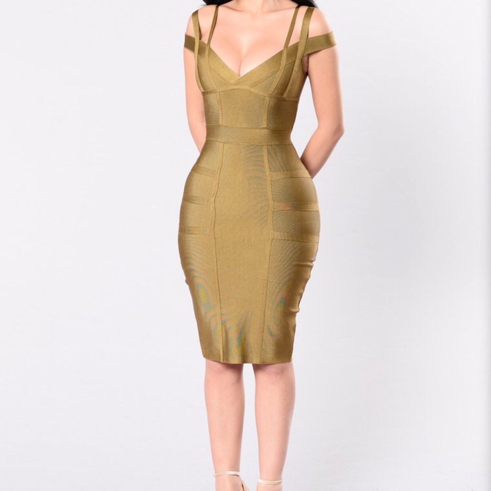 Mid dress - Picture 1 of 1